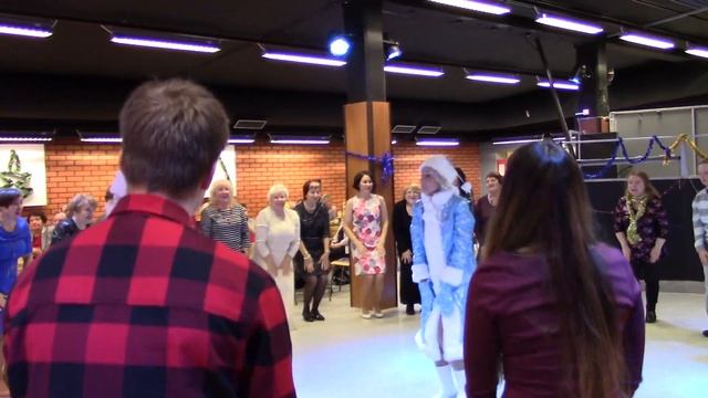 15.12.2018 Новогодний вчер Елочки пенечки смотреть онлайн