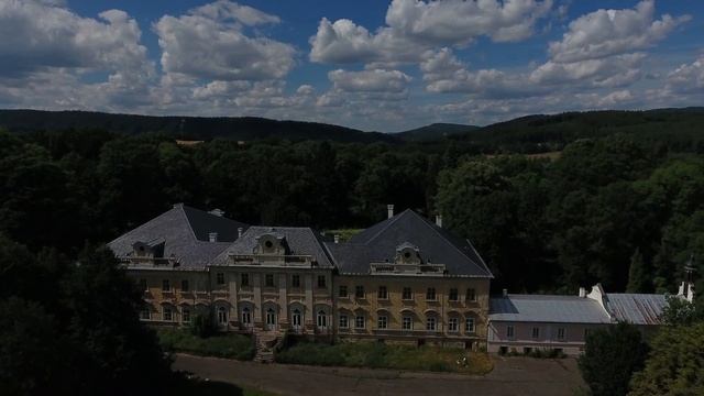 Old Palace of the President of the Czech Republic смотреть онлайн