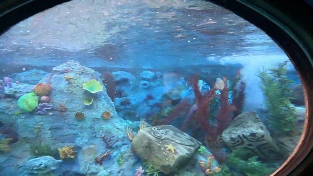Finding Nemo Submarine Voyage, Disneyland California. Go Pro 11 media mod. смотреть онлайн