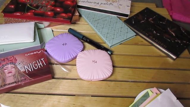 Чудесная посылка от Лоры ;) | LoraBeautyLife | Часть 2 смотреть онлайн