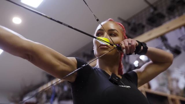 Lift, Run, Shoot | Natalie Eva Marie | 004