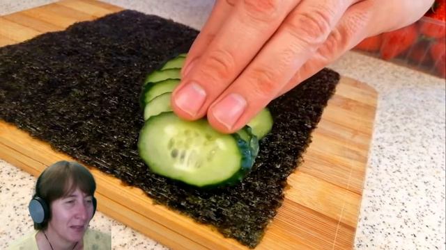 БАБУШКА СМОТРИТ Проверяю ЕДУ ИЗ ТИК ТОКА // Реакция на Быстро и вкусно смотреть онлайн