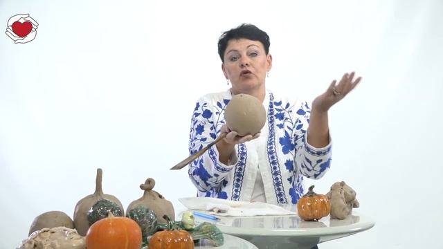 Курс «Полезные советы. Мастер-классы». Фрагмент лекции «Как слепить тыкву из глины» смотреть онлайн
