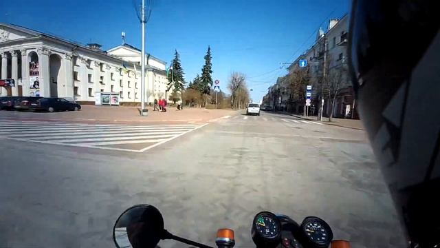 Первый выезд на Яве 638ts в 2021 году.Первый запуск после шести месяцев простоя в холодном гараже. смотреть онлайн