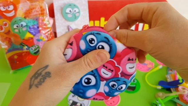 СКРЕПЫШИ! У МЕНЯ ЮБИЛЕЙНЫЙ!? ? Фонарики СКРЕПЫШИ, Пополнила Коллекцию Скрепыши из Магнита смотреть онлайн