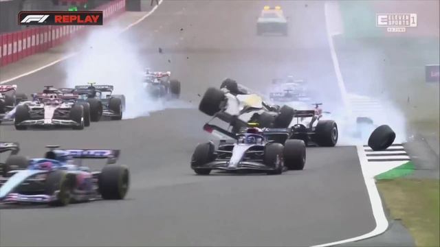 Авария Гуанью Чжоу Гран-При Великобритании смотреть онлайн