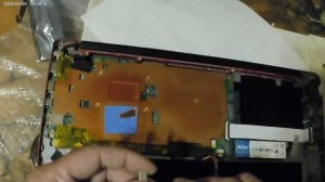 Установка АКБ на 
ноутбук DERE R9 Pro (1 часть)