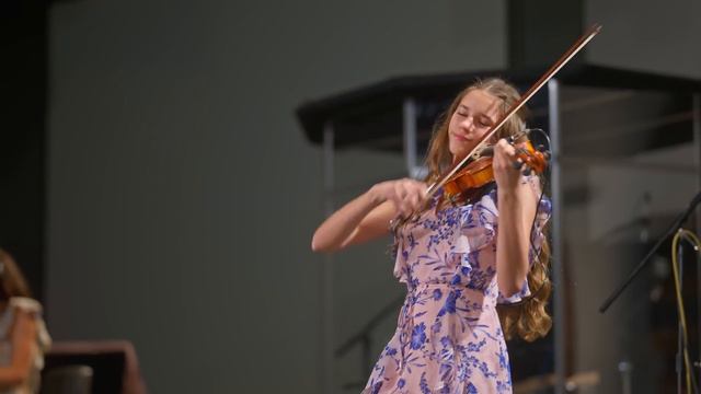 Amazing Performance of 15 Year Old Karolina Protsenko смотреть онлайн