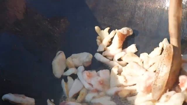 Готовим: Мясо с овощами на садже и острую аджику на зиму | Жизнь в деревне смотреть онлайн