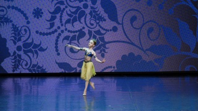 Школа классического балета "Little swan" Минск. Вариация из спектакля "Дочь Фараона" смотреть онлайн