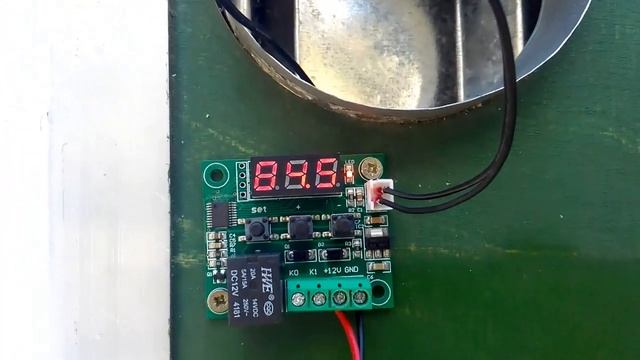 Коллектор против масляного радиатора смотреть онлайн