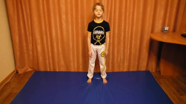 Headstand (Учимся стоять на голове) смотреть онлайн