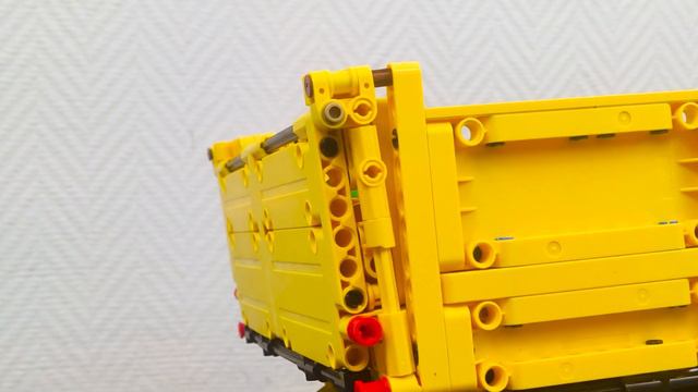Off-Road Buggy VS M&M's | Dump Truck Drops Candy - Lego Technic смотреть онлайн