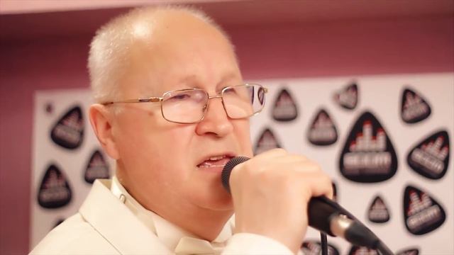Александр Максимов - The World We Knew (Frank Sinatra cover) смотреть онлайн