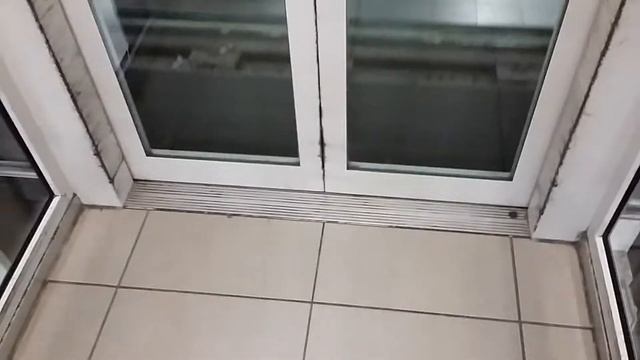 Thyssen Aufzug @ Flughafen Leipzig/Halle смотреть онлайн