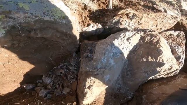 define işaretleri/ kaya kasası açtık içinden çıkanlar inanılmaz /I found incredible treasure смотреть онлайн