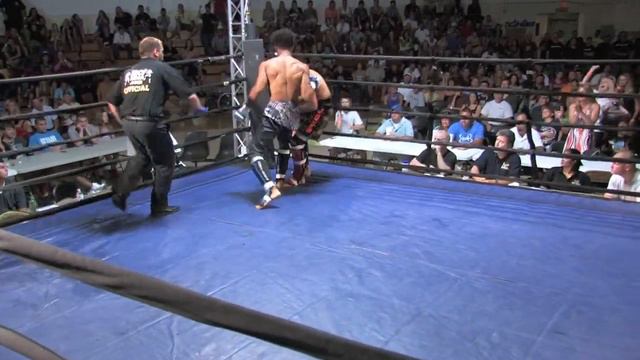 Allen Andrade vs Ryan Hinote смотреть онлайн