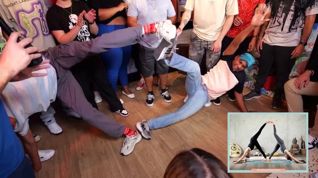 Quienes pierdan tienen que BESARSE!! Reto de Yoga en Pareja!! смотреть онлайн
