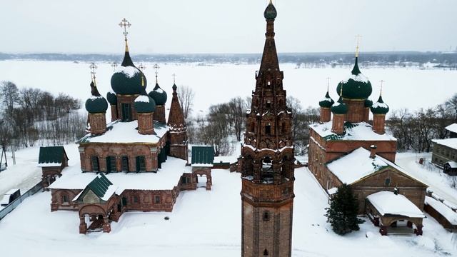 Храмовый комплекс в Ярославле. Церковь Иоанна Златоуста и Владимирская церковь смотреть онлайн