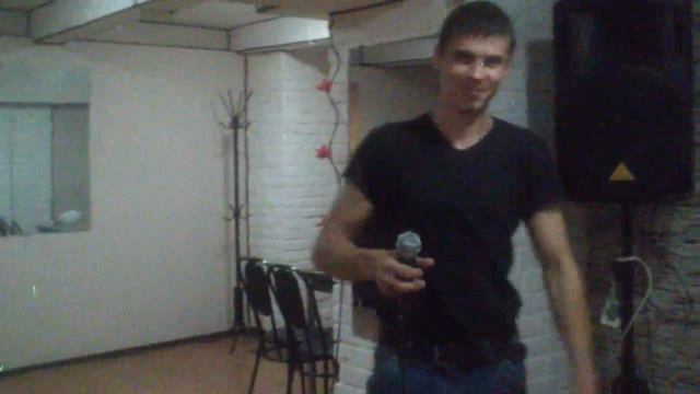 Бухаем в баре смотреть онлайн
