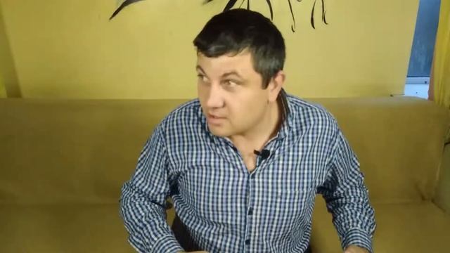Анекдот, как ругаются два соседа смотреть онлайн