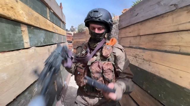 "Югорчане тренируются на полигоне" смотреть онлайн