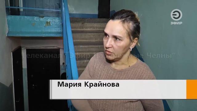 ДЛИННЫЕ, БОЛЬШИЕ И СПУСКАЮТСЯ АЖ ДО НИЖНИХ ЭТАЖЕЙ. смотреть онлайн