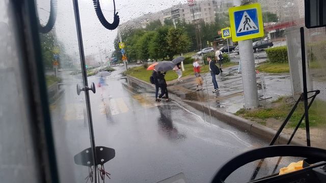 Камеры нет. Пробую снимать на телефон. | Троллейбус ЗиУ | Чебоксары смотреть онлайн