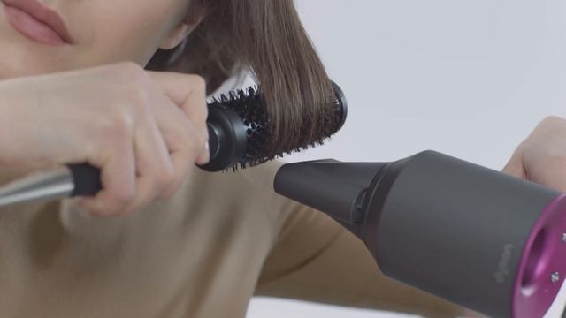 Dyson Supersonic™ Hair Dryer - Using The Smoothing Nozzle.