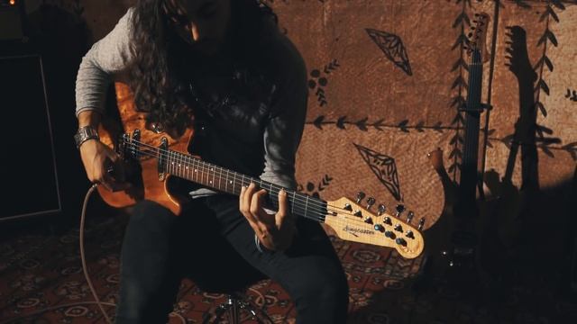 Arli Ambient Guitar Soundscapes Looping Pedal Demonstration смотреть онлайн
