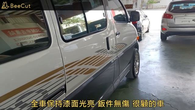 SUM中古車站 05 Toyota Hiace Solemio 2.7 白