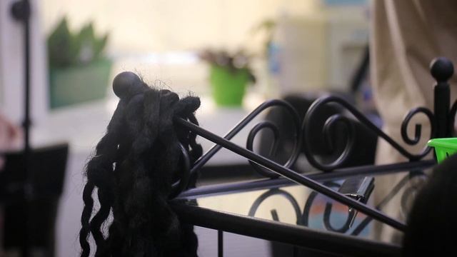 AfroMari Выпуск №44 | Как сделать гофродреды всего из 36 косичек смотреть онлайн