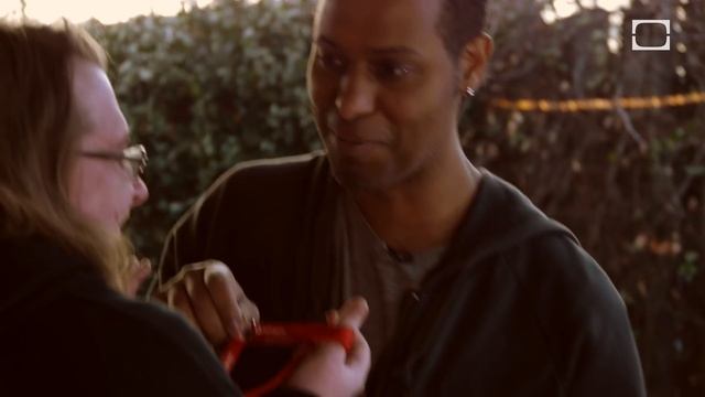 The STRING THEORY Trick! смотреть онлайн