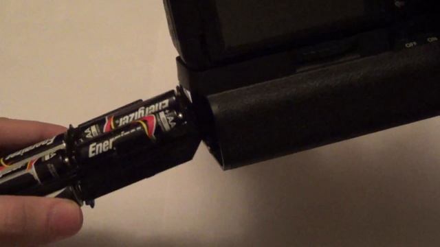 Nikon D5100 with 6xAA Batteries смотреть онлайн