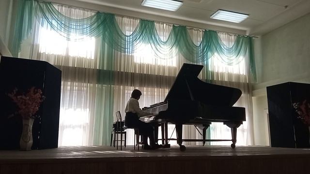 Маричева Кира Старинный вальс смотреть онлайн