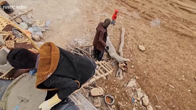 Nomadic Masterpiece: Unveiling The Creative Story Of A Young Couple Crafting A Mesmerizing Oasis