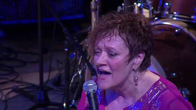 Silvi Vrait - Ei Saa Mitte Vaiki Olla (Live in Juubelikontsert) смотреть онлайн