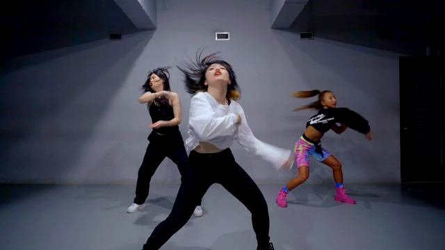 Ariana Grande, Miley Cyrus, Lana Del Rey - Don't Call Me Angel | NARIA choreography смотреть онлайн