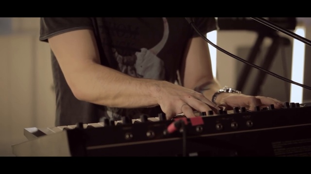 Ásgeir - Going Home - VEVO Dscvr (Live) 2014