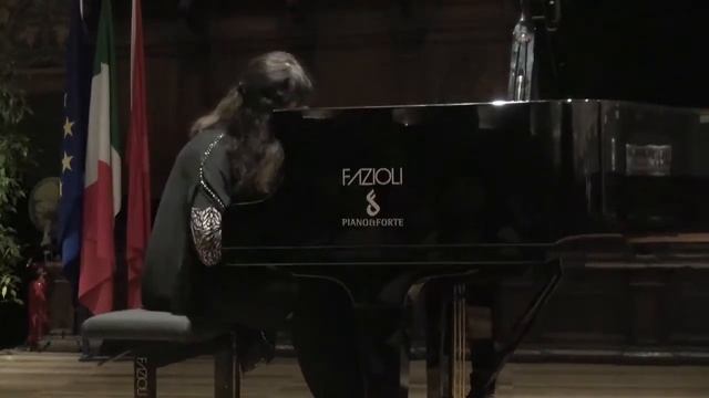 Nataliya Trull plays Chopin Mazurka in A minor Op. 68 No. 2 смотреть онлайн