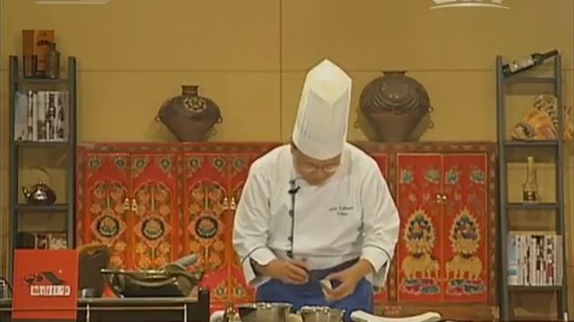 #Китайскаякухня Жареный корень лотоса с мясным фаршем смотреть онлайн