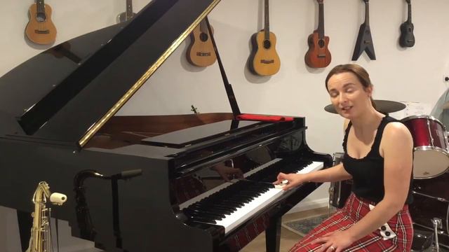 Tutorial on Tonic Triad chords for students of Victoria Smith смотреть онлайн