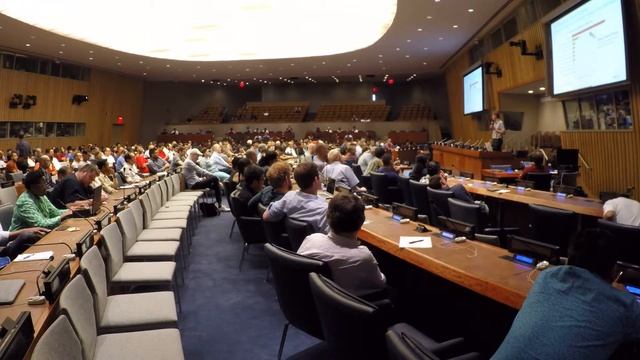 Database Camp 2016 @ UN - Bradley Bebee, CEO, Blazegraph from SYSTAP - How GPUs Impact Graph смотреть онлайн