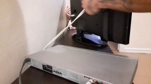 HOW TO CONNECT DVD PLAYER TO SAMSUNG SMART TV | OLD DVD PLAYER HOOK UP TUTORIAL