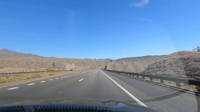 ROUTE 66 - Las Vegas to Arizona смотреть онлайн