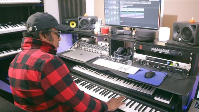 Discover the Power of Synth Solo in Unleashing Pop Jazz Chords смотреть онлайн