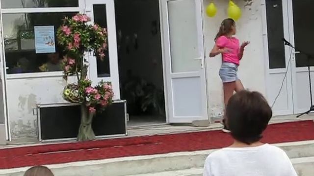 канікули в Добрянах. таланти дітей Ліза ча ча ча смотреть онлайн