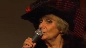 Петрушевская СТАРУШКА НЕ СПЕША ДОСТАЛА ППШа