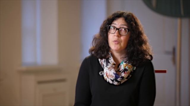 История стандартов женской красоты. Эволюциях красоты за 100 лет с искусствоведом Анной Познанской смотреть онлайн