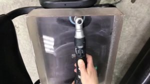 Отполировали крышку от проигрывателя «Вега»